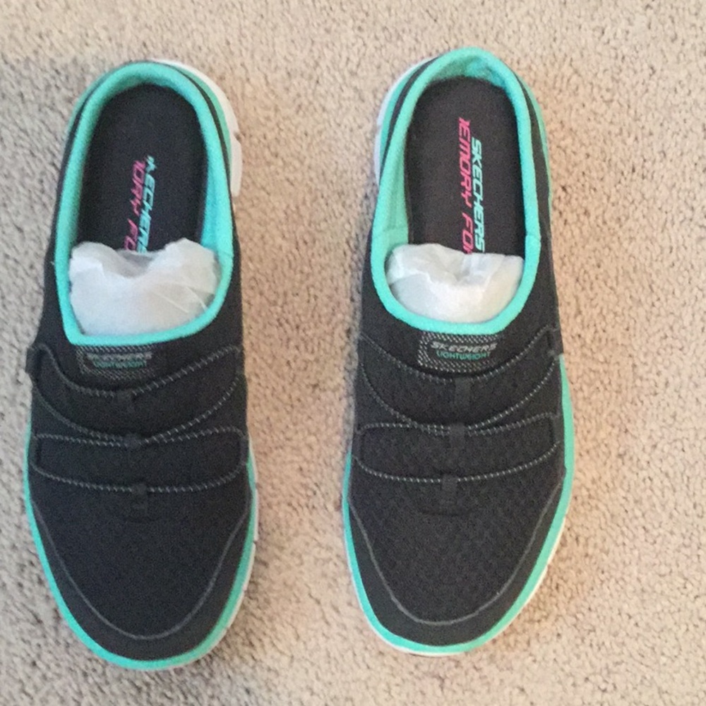 Skechers Memory Foam SZ 8 NWOB